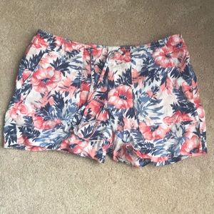 Gap floral shorts